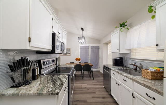 3-bedroom rental at 9011 Arch Brg in San Antonio, TX — photo 5