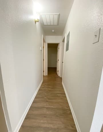 2-bedroom rental at 1311 Pine St. in Floresville, TX — photo 2