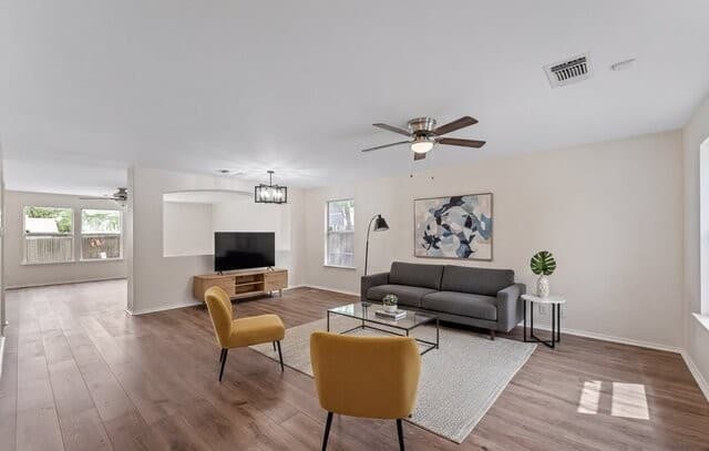 4-bedroom rental at 3445 Whisper Blf in Schertz, TX — photo 3