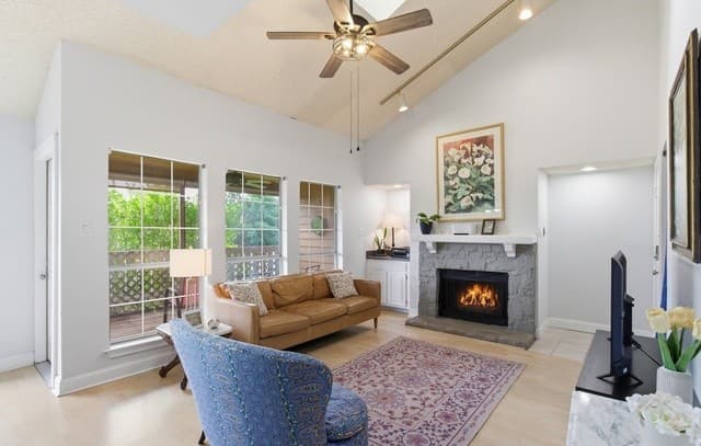 2-bedroom rental at 14745 Babcock Rd Unit 102A in San Antonio, TX — photo 1