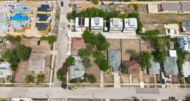 rental at 1105 Wyoming in San Antonio, TX — photo 1