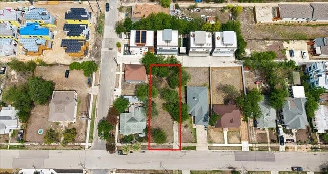 rental at 1105 Wyoming in San Antonio, TX — photo 2