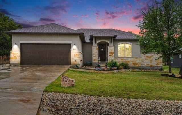 4-bedroom rental at 240 Roy Nichols Dr in Blanco, TX — photo 1