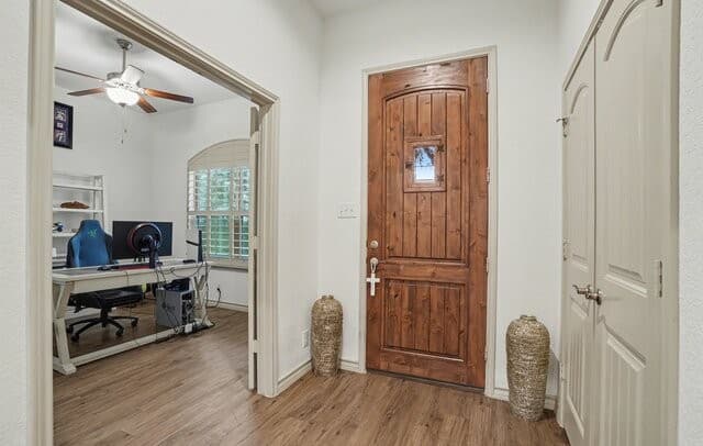 4-bedroom rental at 240 Roy Nichols Dr in Blanco, TX — photo 3