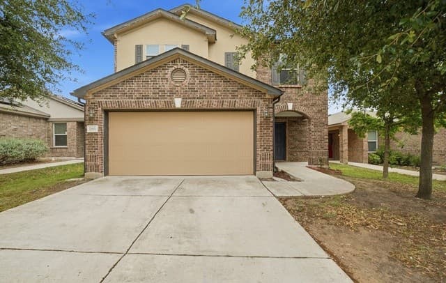 3-bedroom rental at 186 Granite Mist in Universal City, TX — photo 1