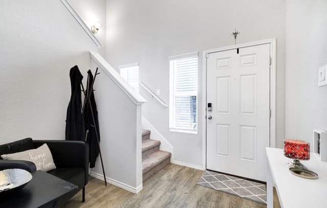 3-bedroom rental at 10514 Letus Oak in San Antonio, TX — photo 2