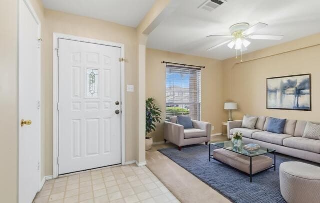 3-bedroom rental at 12610 Lilac Dawn in San Antonio, TX — photo 3