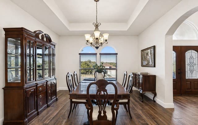 4-bedroom rental at 919 Scenic Stroll in San Antonio, TX — photo 3