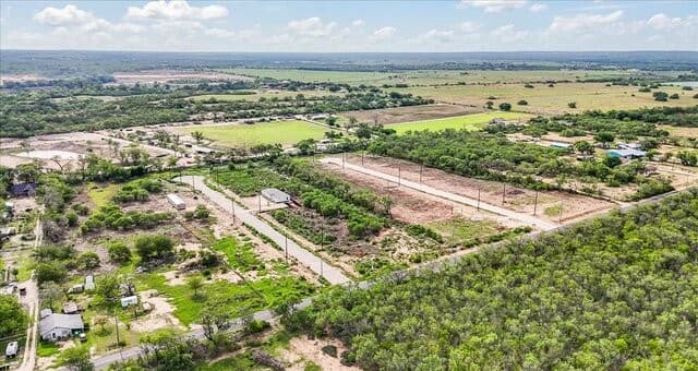 rental at TBD Benton City in Von Ormy, TX — photo 2
