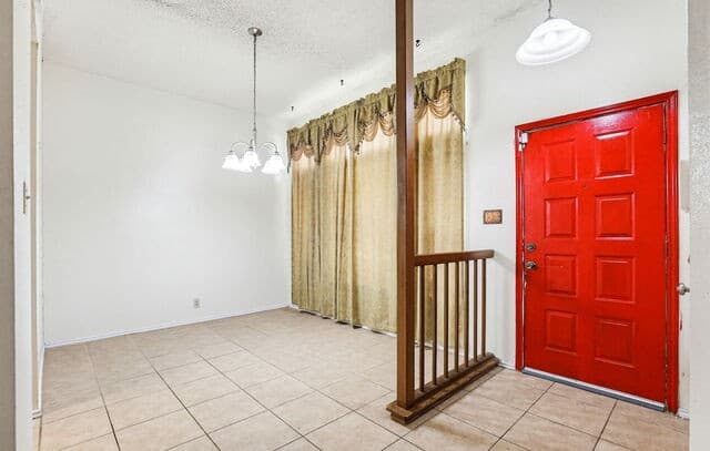 3-bedroom rental at 3162 Beacon Field in San Antonio, TX — photo 3