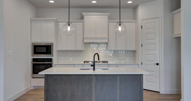 4-bedroom rental at 10137 Lowery Place in San Antonio, TX — photo 2