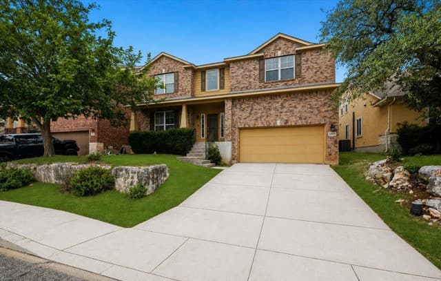 5-bedroom rental at 23619 Sunset Peak in San Antonio, TX — photo 1