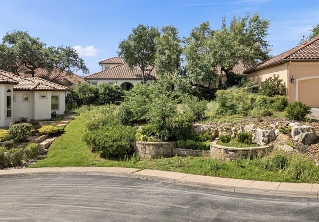 rental at 1706 Wild Deer Cir in San Antonio, TX — photo 3
