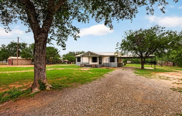 3-bedroom home for sale at 147 County Road 6841 in Lytle TX