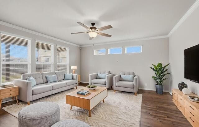6-bedroom rental at 13502 Meredith Cv in San Antonio, TX — photo 5