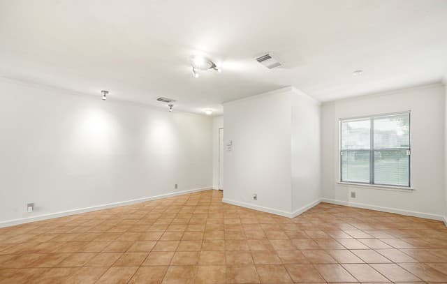 4-bedroom rental at 8942 Kenton Ct in San Antonio, TX — photo 4
