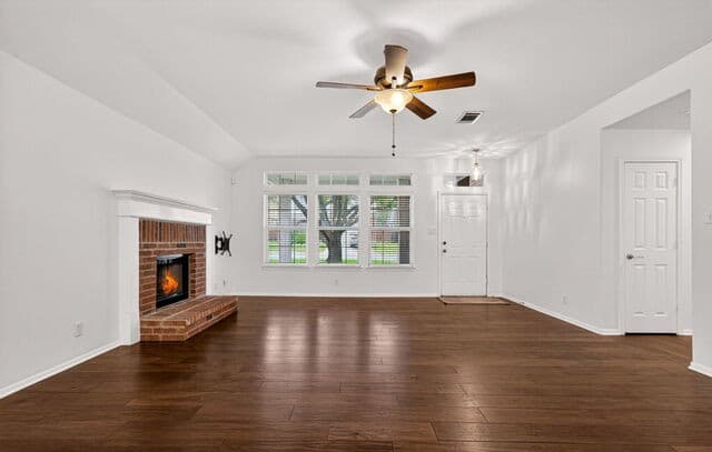 3-bedroom rental at 4539 Amandas in San Antonio, TX — photo 5