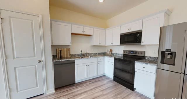 3-bedroom rental at 10640 Tufted Court in Adkins, TX — photo 4