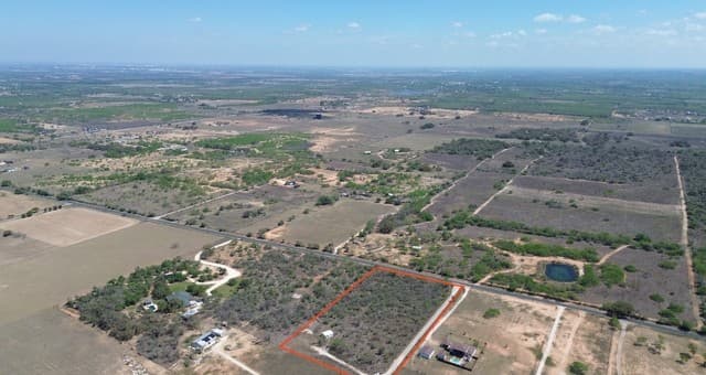 rental at 0 Mc Connell in Lytle, TX — photo 3