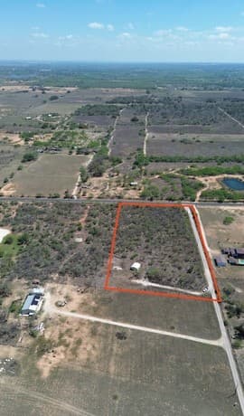 rental at 0 Mc Connell in Lytle, TX — photo 5