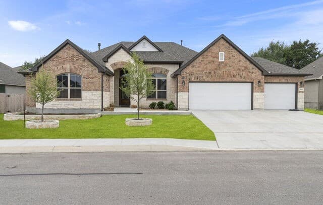 4-bedroom rental at 29347 Kearney Rdg in Boerne, TX — photo 1