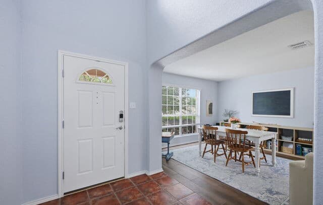 4-bedroom rental at 7314 Obbligato Ln in San Antonio, TX — photo 4