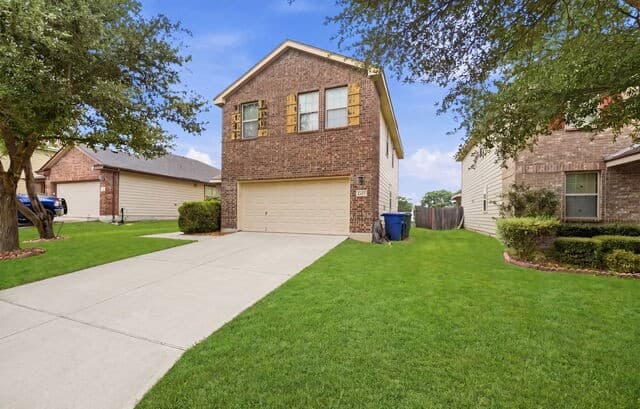 3-bedroom rental at 7415 Virtuoso Pass in San Antonio, TX — photo 3