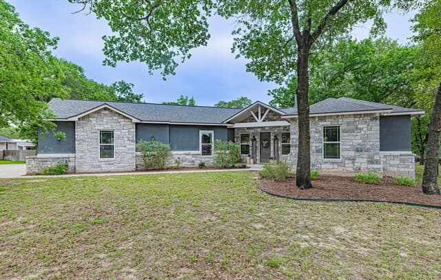 4-bedroom rental at 263 Cibolo Ridge Dr in La Vernia, TX — photo 1