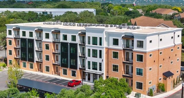 1-bedroom rental at 10899 S Hausman Rd Unit 303 in San Antonio, TX — photo 1