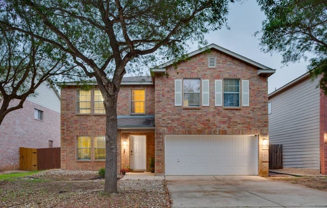 4-bedroom rental at 21118 Pearl Harvest in San Antonio, TX — photo 1