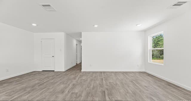 2-bedroom rental at 14845 Gold Lace Cactus in San Antonio, TX — photo 2