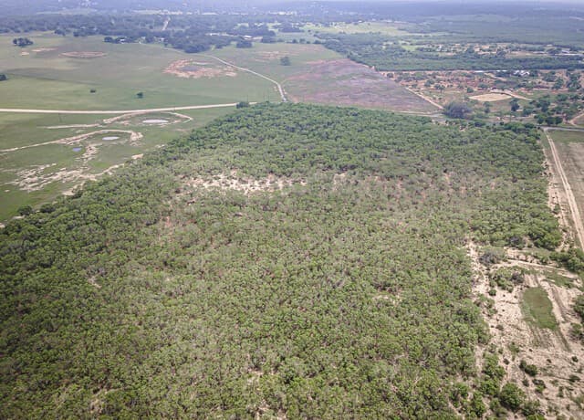 rental at 0000 Jim Terrill in Adkins, TX — photo 5