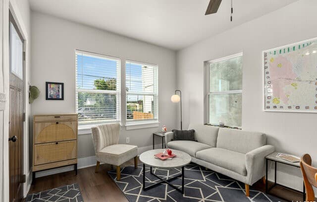 2-bedroom rental at 609 Virginia Blvd in San Antonio, TX — photo 5