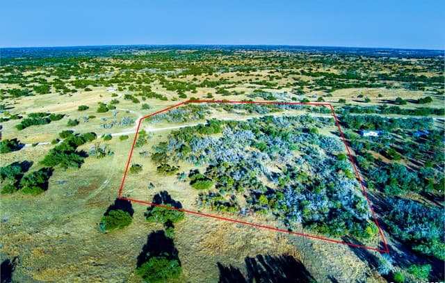 rental at XX Doss Spring Creek Rd. in Fredericksburg, TX — photo 1
