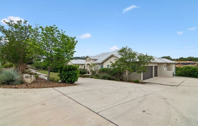 4-bedroom rental at 10827 Nina Rdg in San Antonio, TX — photo 4