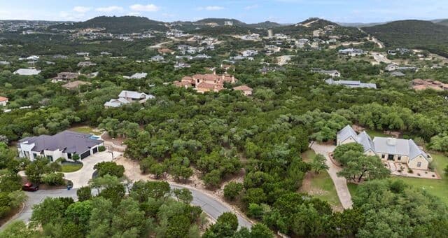 rental at 11206 Cimarron Crst in Boerne, TX — photo 2