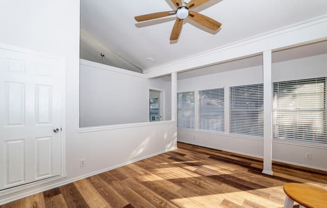 rental at 538 W Elsmere in San Antonio, TX — photo 5