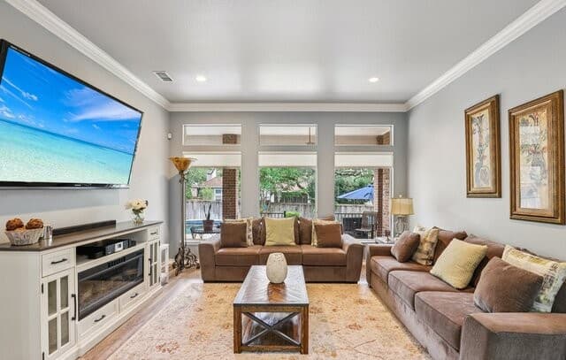3-bedroom rental at 19210 Heather Frst in San Antonio, TX — photo 5