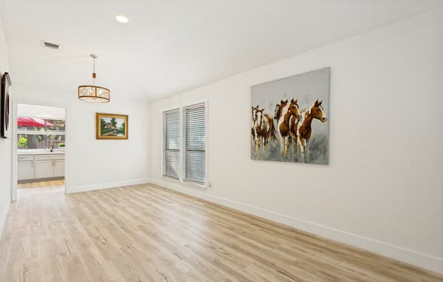 3-bedroom rental at 9319 Beowulf St in San Antonio, TX — photo 2