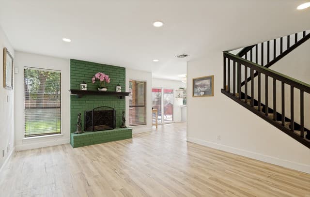 3-bedroom rental at 9319 Beowulf St in San Antonio, TX — photo 5