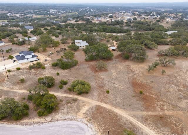 rental at 137 W Eli Chandler in Blanco, TX — photo 2