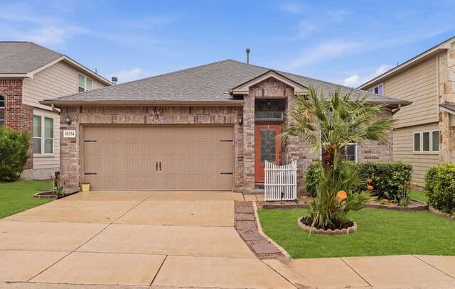 3-bedroom rental at 10334 Quayle Mist in San Antonio, TX — photo 1