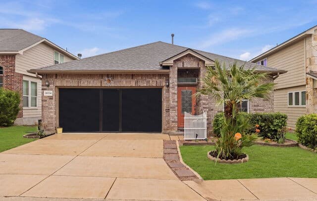 3-bedroom rental at 10334 Quayle Mist in San Antonio, TX — photo 3