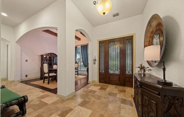 4-bedroom rental at 1955 Oakland Bnd in San Antonio, TX — photo 4
