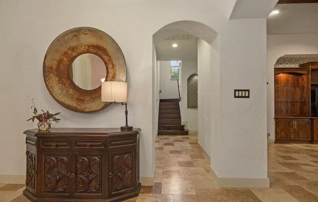 4-bedroom rental at 1955 Oakland Bnd in San Antonio, TX — photo 5