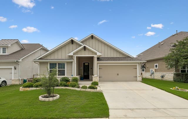4-bedroom rental at 8733 Stackstone in Schertz, TX — photo 4