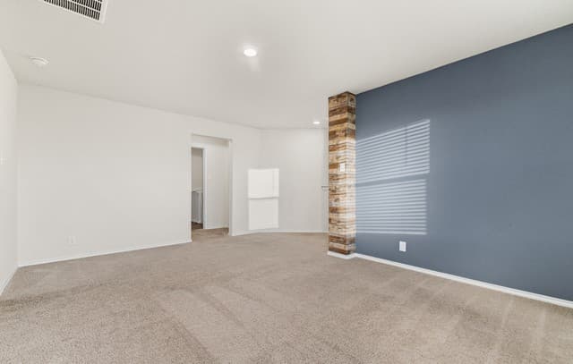 4-bedroom rental at 6439 Legato Curve in San Antonio, TX — photo 4