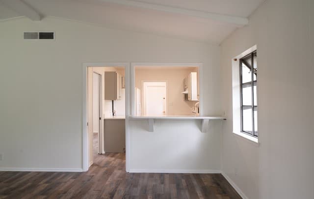 3-bedroom rental at 12714 Moss Hollow in Live Oak, TX — photo 4