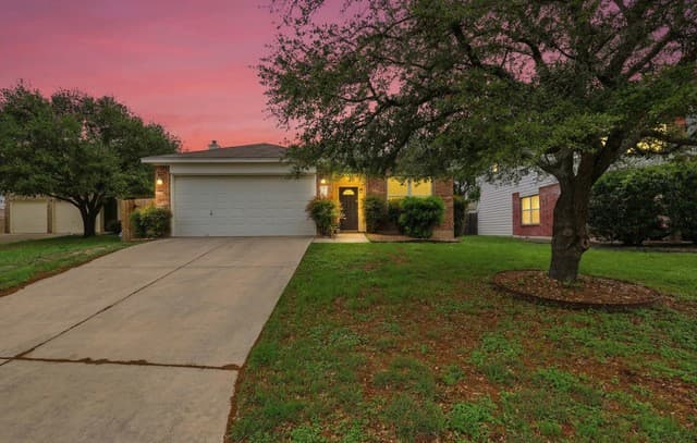 3-bedroom rental at 3811 Lenten Rose in San Antonio, TX — photo 1