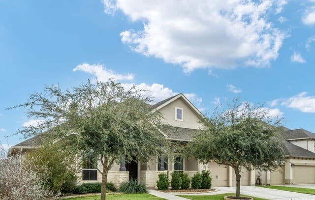 4-bedroom rental at 7938 Cibolo Vw in Boerne, TX — photo 2